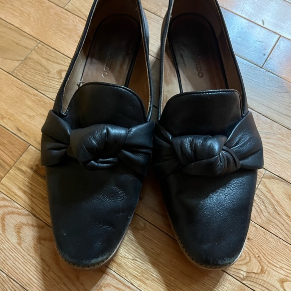 {Bernardo} Black Leather Wedge Loafers - Picture 3 of 9